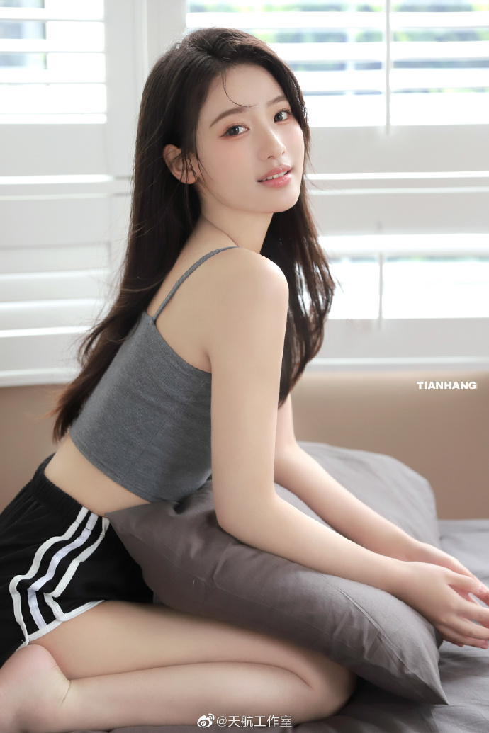 九品芝麻官